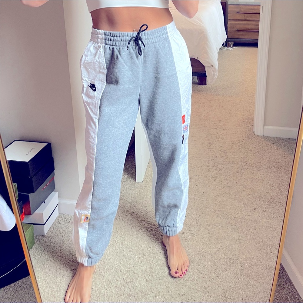 Nike Limited Collection Pants! 🤍